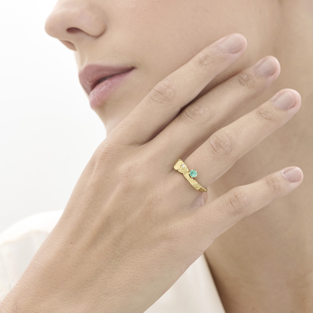 טבעת זהב צהוב, אמרלד ויהלום METEOROS